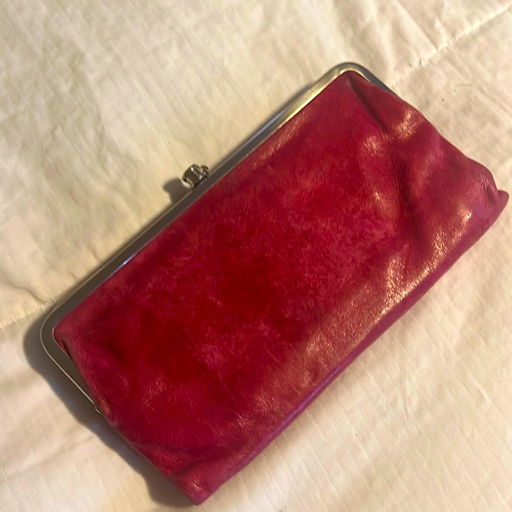 Hobo Lauren clutch wallet. Pink. Authentic leather. Great used condition